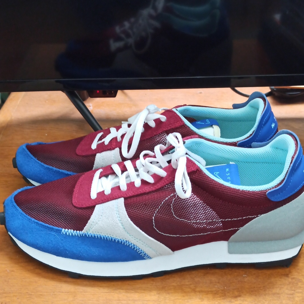 Nike dbreak type
